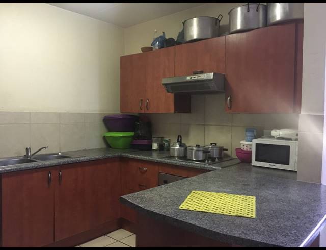 2 BEDROOM SECTIONAL TITLE FOR SALE IN COMET